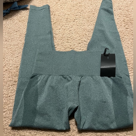 NVGTN leggings - Picture 3 of 7